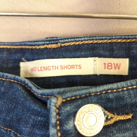 Levis Mid Length Shorts Womens Plus 18W Blue Stretch - Picture 2 of 7